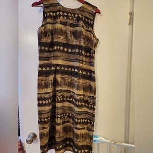 R&K Brown and Black Geometric Midi Dress